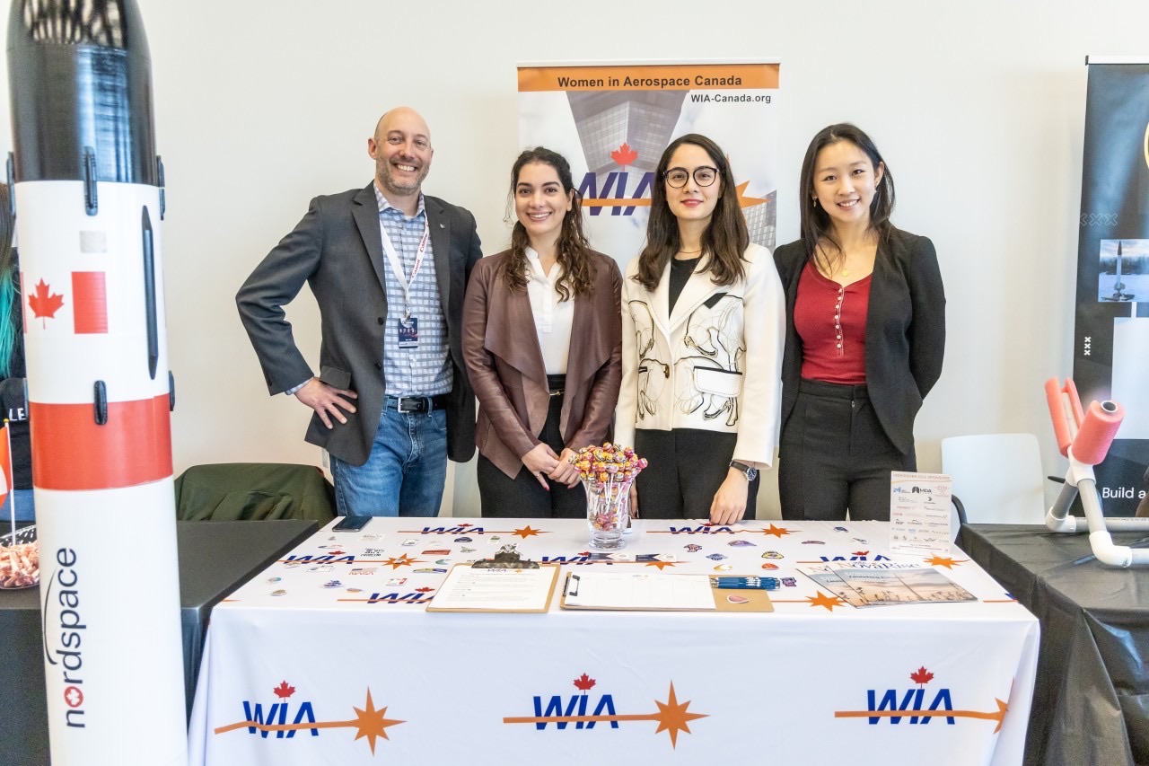 Moonshot attendees at the WIA-Canada booth